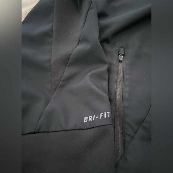 Nike black Dri Fit zip up - Picture 5 of 6